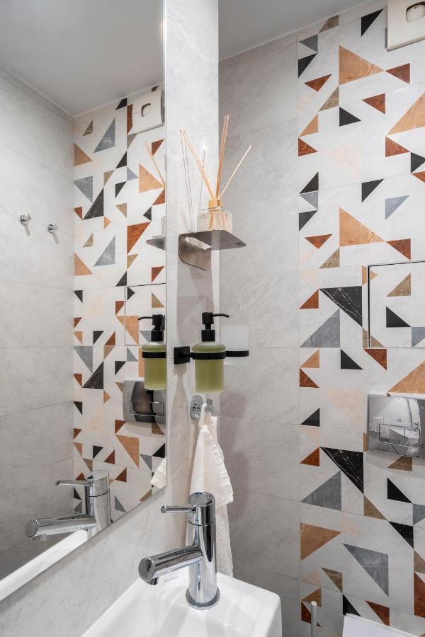 New High-End Designer 3Br Central Apt Szófia Kültér fotó