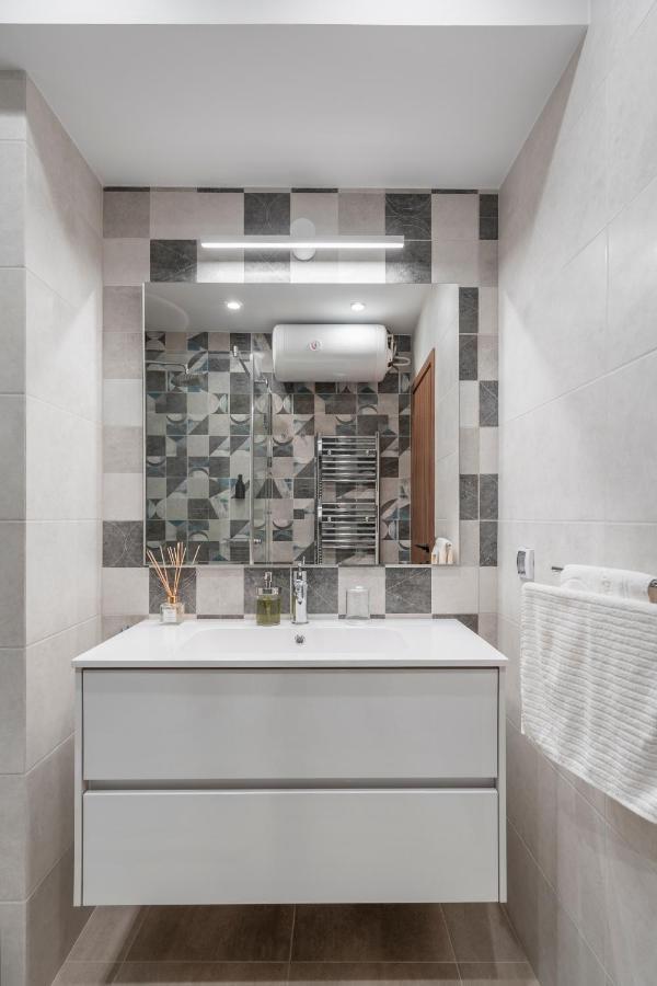 New High-End Designer 3Br Central Apt Szófia Kültér fotó